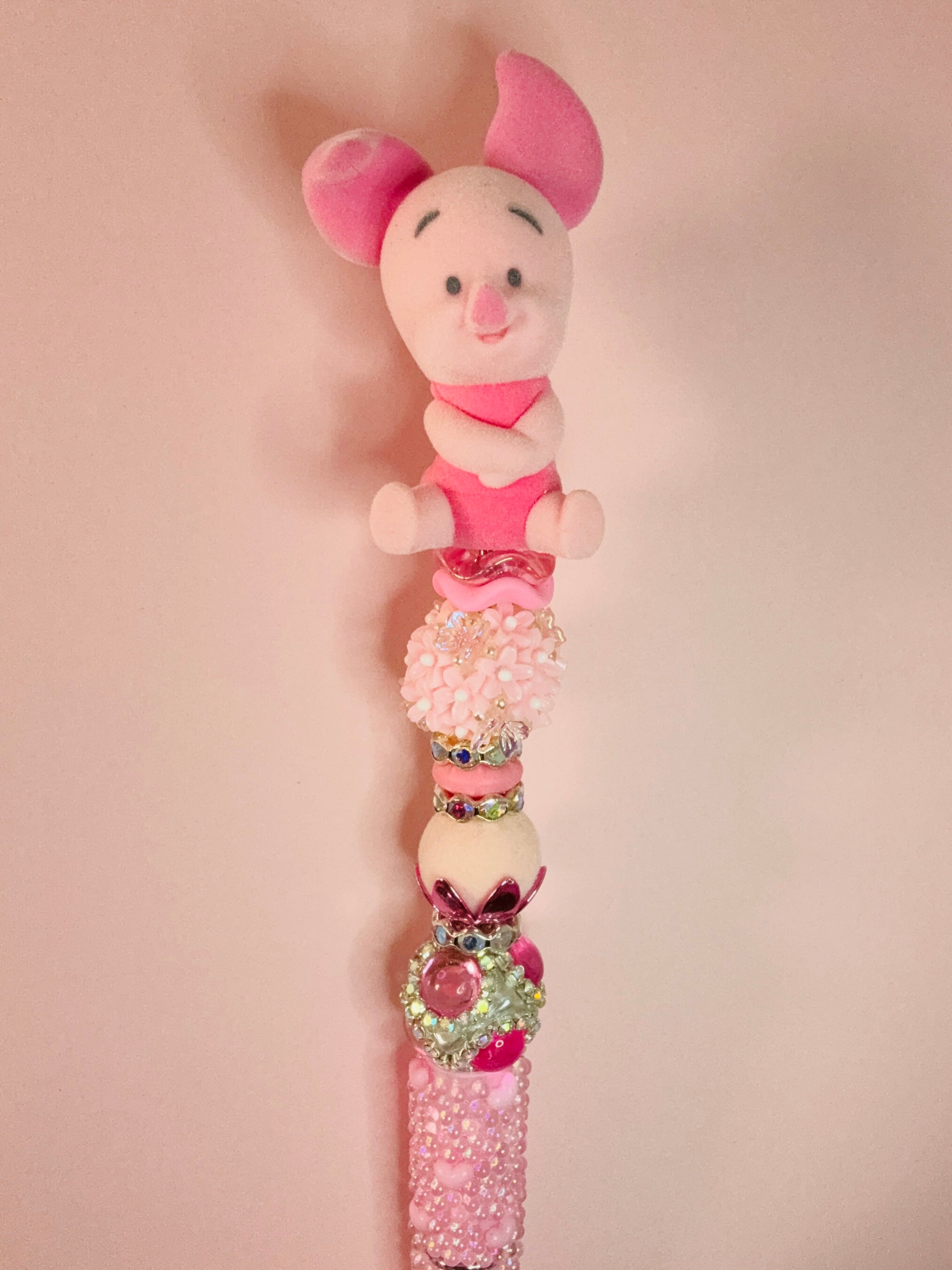 Piglet heart bubble pen